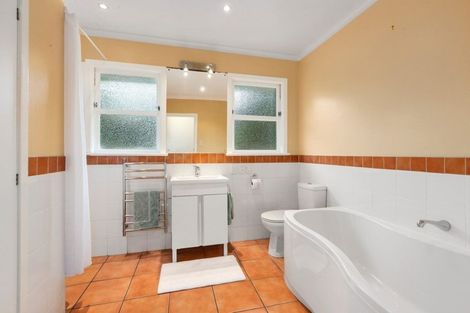 Photo of property in 110 Doon Street, Waverley, Dunedin, 9013