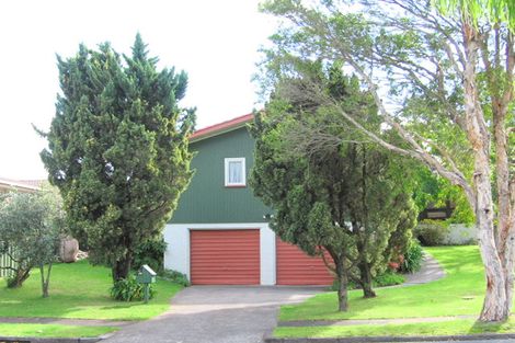 Photo of property in 22 Tyrian Close, Half Moon Bay, Auckland, 2012