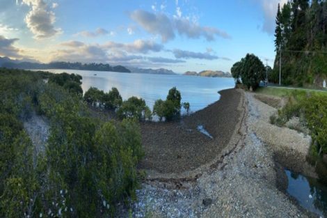 Photo of property in 750 Wharf Road, Coromandel, 3506