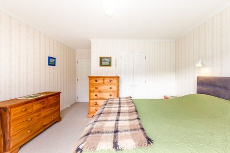 Photo of property in 31 Awanui Drive, Waikanae, 5036