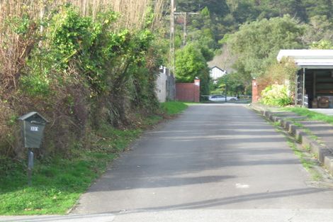 Photo of property in 337 Stokes Valley Road, Stokes Valley, Lower Hutt, 5019
