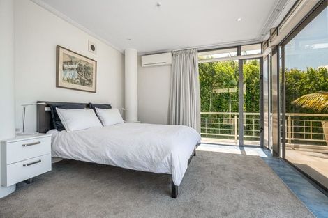 Photo of property in 10b Paritai Drive, Orakei, Auckland, 1071