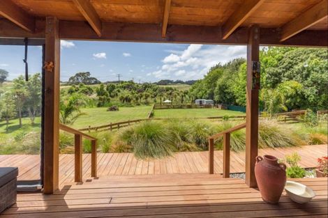 Photo of property in 116 Kawiu Road, Levin, 5510