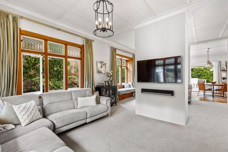 Photo of property in 23 Ewen Alison Avenue, Devonport, Auckland, 0624