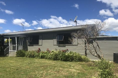 Photo of property in 6a Laredo Grove, Totara Park, Upper Hutt, 5018