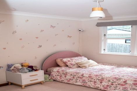 Photo of property in 3 Sunny Grove, Wainuiomata, Lower Hutt, 5014