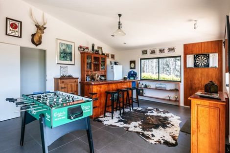 Photo of property in 62 Onetangi Road, Waiheke Island, 1971