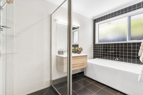 Photo of property in 95 Manuel Road, Silverdale, 0932