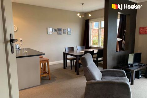 Photo of property in 16 Kirriemuir Street, Maryhill, Dunedin, 9011