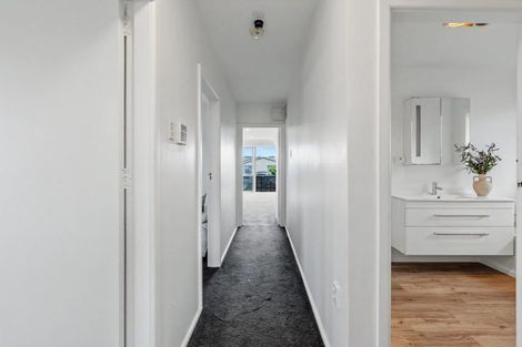 Photo of property in 66 Bickerton Street, Wainoni, Christchurch, 8061