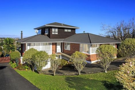 Photo of property in 1/24 Martin Crescent, Northcote, Auckland, 0627