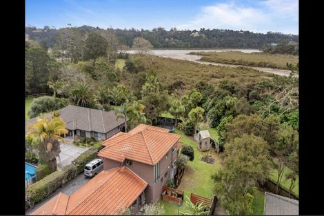 Photo of property in 16 Monkton Close, Greenhithe, Auckland, 0632