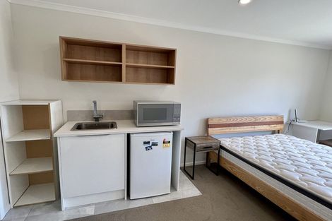 Photo of property in 10/47 Helena Road, Hillcrest, Hamilton, 3216