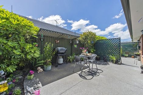 Photo of property in 60 Mauger Drive, Heathcote Valley, Christchurch, 8022