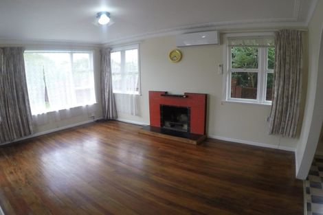 Photo of property in 1/7 Barbary Avenue, Kelston, Auckland, 0602