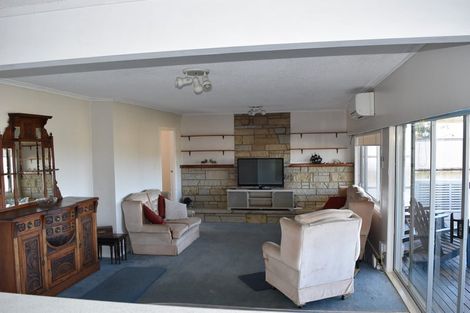 Photo of property in 8 South Avenue, Manly, Whangaparaoa, 0930