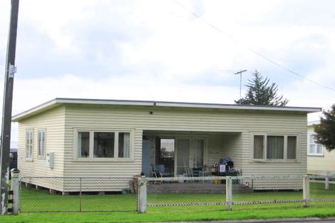 Photo of property in 1a Creagh Street, Tapu, Thames, 3575