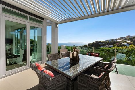 Photo of property in 32 Roys Road, Plimmerton, Porirua, 5026