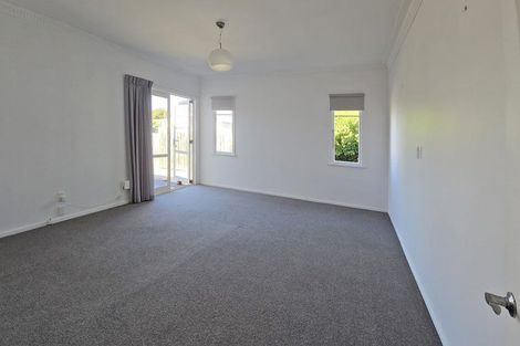 Photo of property in 17 Anzac Avenue, Onekawa, Napier, 4110
