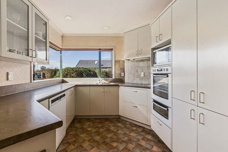 Photo of property in 11 Belgrave Place, Taradale, Napier, 4112