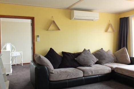 Photo of property in 37 Robinson Street, Foxton, 4814