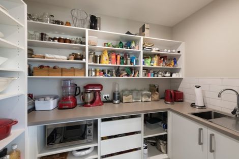 Photo of property in 16 Edgewood Place, Wanaka, 9305