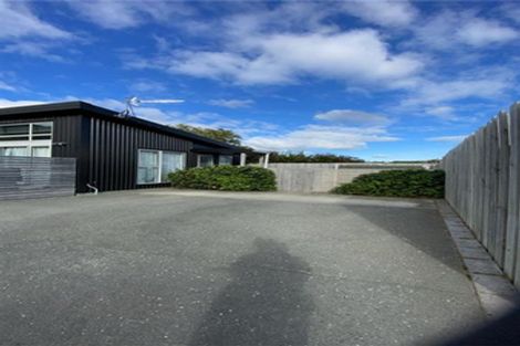 Photo of property in 18a Bell Road, Waiwhetu, Lower Hutt, 5010