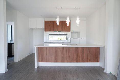 Photo of property in 7/19 Kingdale Road, Henderson, Auckland, 0610