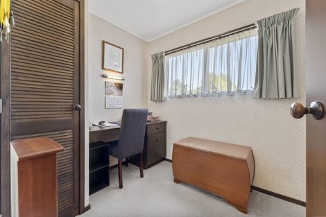 Photo of property in 20 Fairfax Terrace, Frankleigh Park, New Plymouth, 4310