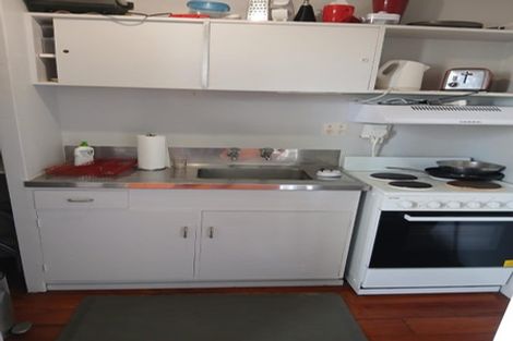 Photo of property in 286 Rintoul Street, Berhampore, Wellington, 6023