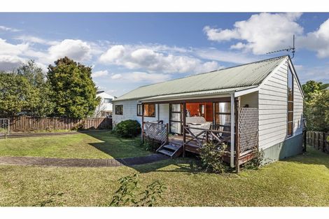 Photo of property in 56 Kennedy Avenue, Forrest Hill, Auckland, 0620