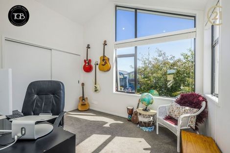 Photo of property in 3 Courage Road, Papakura, 2110