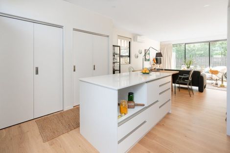 Photo of property in 16b Inglis Street, Seatoun, Wellington, 6022