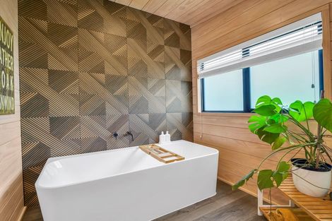 Photo of property in 346 Rahui Road, Otaki, 5583