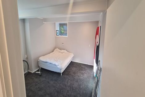 Photo of property in 1/4 James Scott Place, Te Atatu South, Auckland, 0602