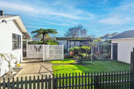 Photo of property in 6 Parkes Avenue, Saint Johns Hill, Whanganui, 4501