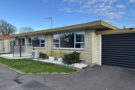 Photo of property in 2/531 Devonport Road, Tauranga South, Tauranga, 3112