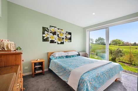 Photo of property in 69 Cemetery Road, Te Arai, Wellsford, 0975