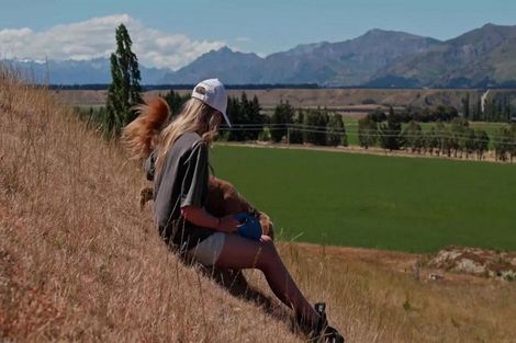 Photo of property in 8 Midrun Lane, Luggate, 9382