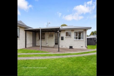 Photo of property in 2a Moorea Place, Mount Maunganui, 3116