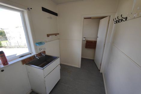 Photo of property in 55 Mount View Road, Melville, Hamilton, 3206