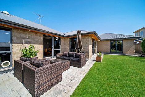 Photo of property in 124 Tyne Street, Mosgiel, 9024