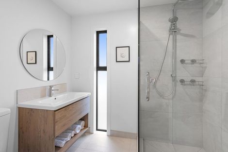 Photo of property in 163c Marine Parade, New Brighton, Christchurch, 8083