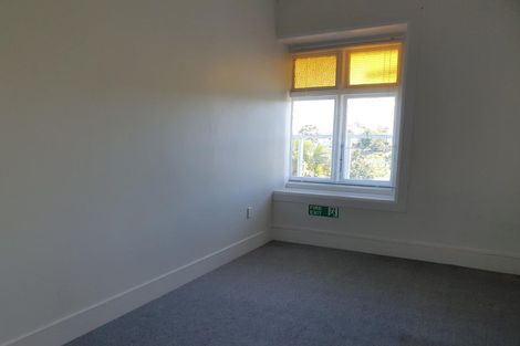 Photo of property in 3 Harvey Road, Bluff Hill, Napier, 4110