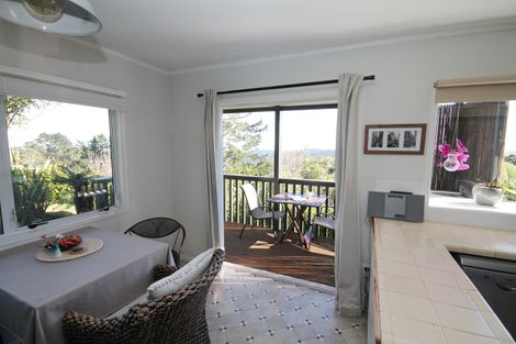 Photo of property in 879 Ponga Road, Opaheke, Papakura, 2584