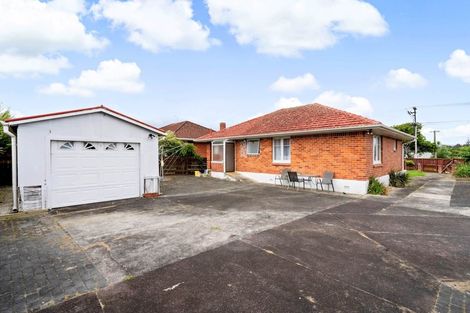 Photo of property in 26 Rosier Road, Glen Eden, Auckland, 0602