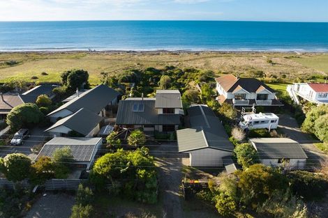 Photo of property in 180 Rarangi Beach Road, Rarangi, Blenheim, 7273