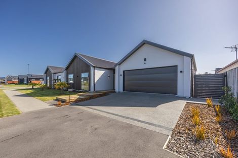 Photo of property in 2 Eleanor Lane, Casebrook, Christchurch, 8051