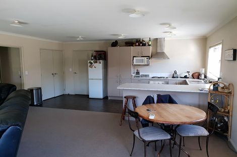 Photo of property in 48b Molyneux Avenue, Cromwell, 9310