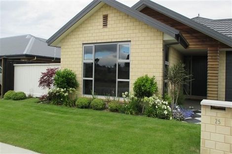 Photo of property in 25 Rossall Crescent, Rolleston, 7615